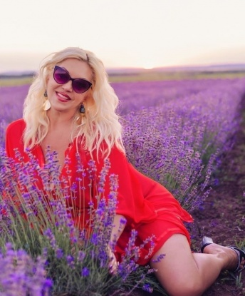 💋 Я живу в Москве, и могу предложить тебе незабываемые встречи, которые перевоплотятся в океан страсти и удовольствия. 😍 Мои услуги включают все, что ты можешь себе представить - классический секс, оральный секс, эротический массаж и многое другое. 💦 Я обожаю удовлетворять своих клиентов и делать все возможное, чтобы ты остался довольным. ✨ Обращайся ко мне, и ты обнаружишь настоящую экстаз и наслаждение. 💫 Посмотрите мои фото, чтобы оценить мою красоту и сексуальность. 📸 Отзывы моих клиентов говорят сами за себя - я всегда стараюсь предоставить высокий уровень сервиса и удовлетворить каждого мужчину. 💕 Доверься мне, и ты не пожалеешь! 😉 Надежда